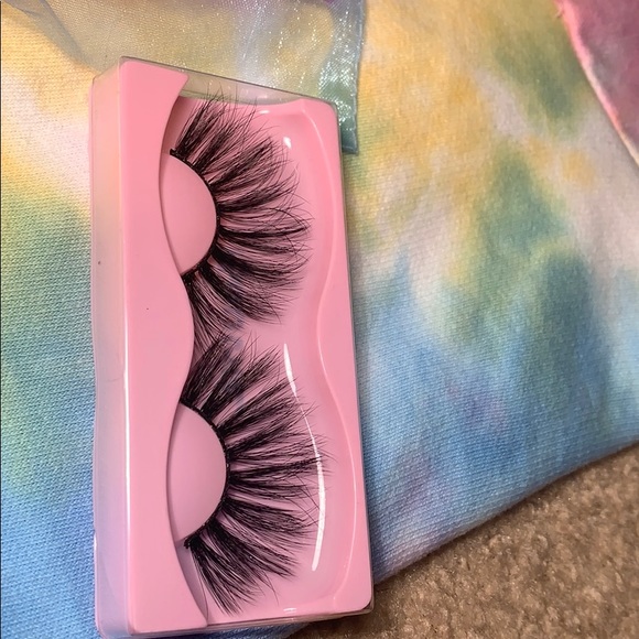 💜Hp⭐️Bratty 💅🏾 25mm mink eyelashes - Picture 6 of 11